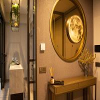 Exclusive residential and commercial complex in Istanbul, Dying