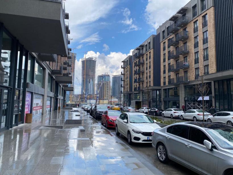 Exclusive residential and commercial complex in Istanbul, Dying